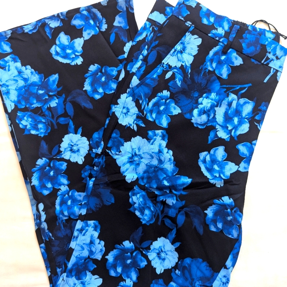 Elegant Floral Wide Leg Pants - Blue and Black